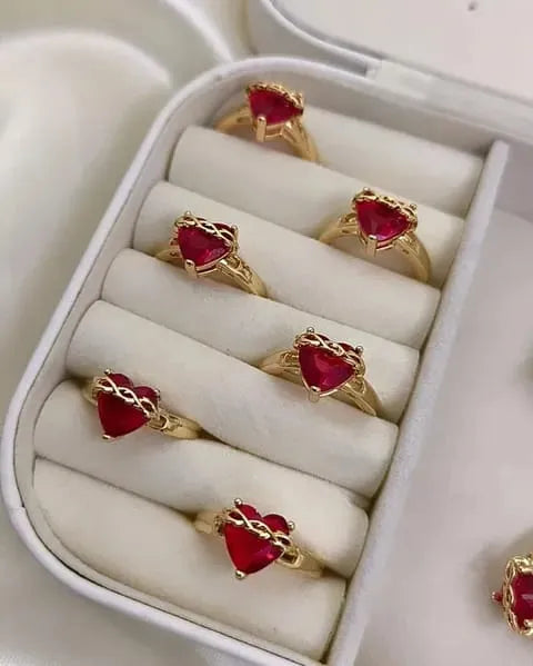 Anillo Corazón Sagrado (ORO 18K)